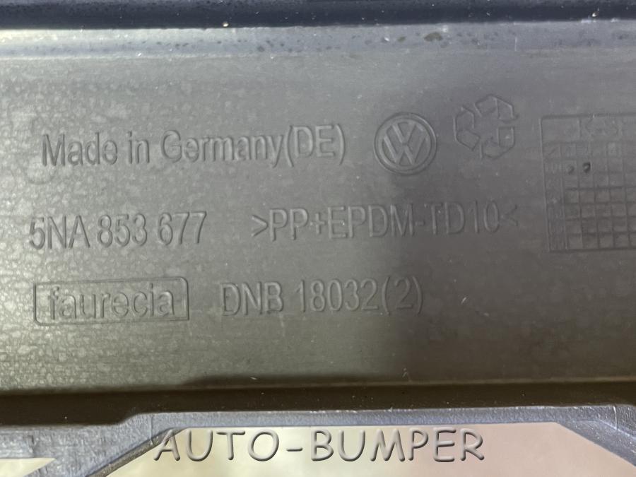 VW Tiguan 2016- Решётка переднего бампера 5NA853677 5NA853677C